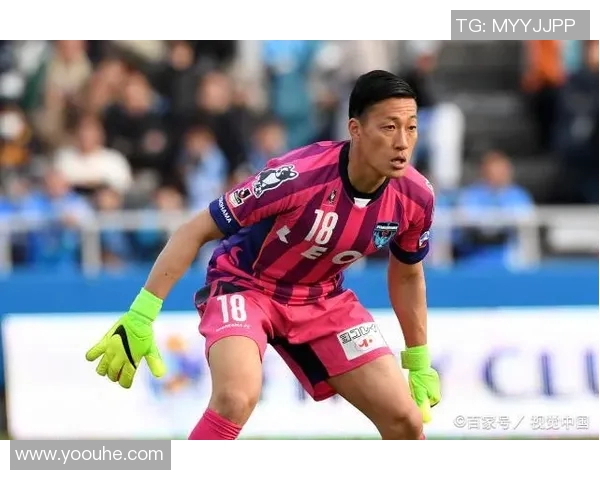 足球场上的搞笑天才们那些让人捧腹大笑的足球明星趣事揭秘